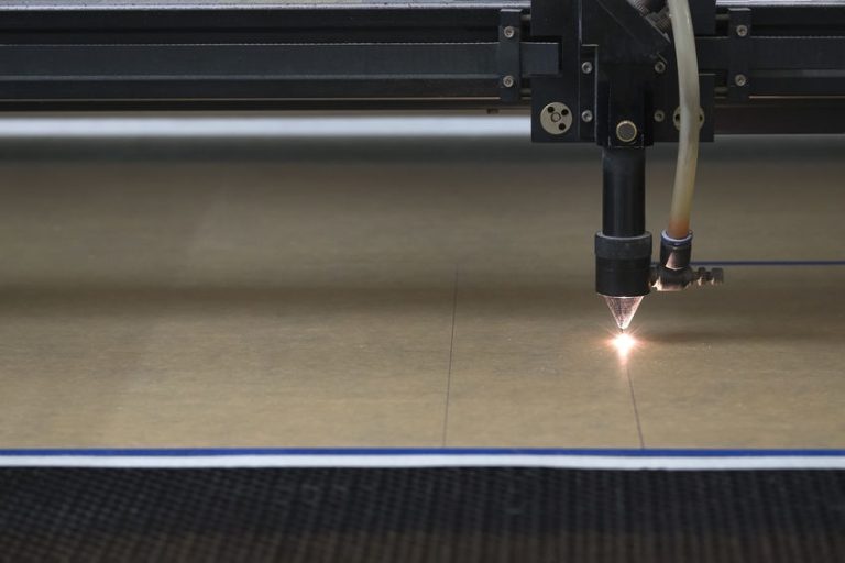 Comment optimiser la performance de vos machines de découpe laser ?